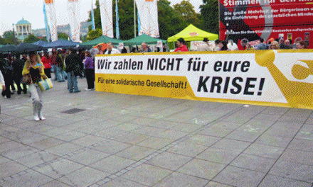 Aktionstag und Krisenproteste in Stuttgart