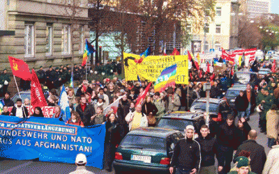 Demonstration gegen die Verlängerung des Afghanistaneinsatzes der Bundeswehr