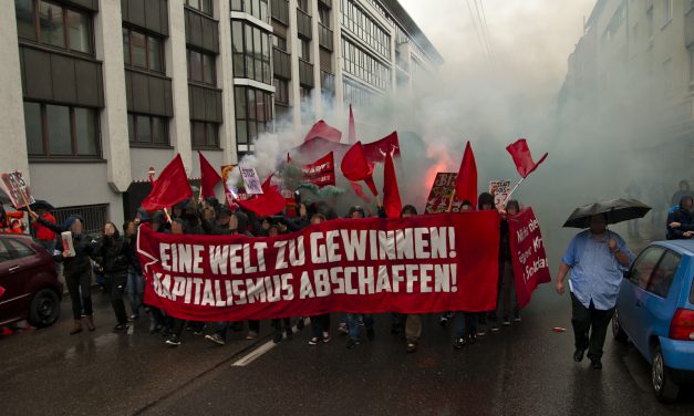 Bericht zum Revolutionären 1. Mai 2015 in Stuttgart