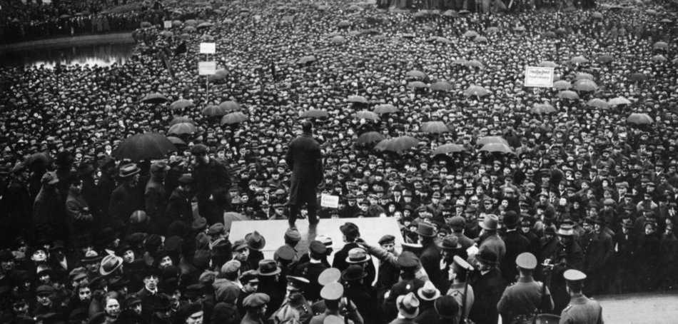 »Lesetipp« Massaker vor dem Reichstag: Vor 100 Jahren wurde die Massenbewegung gegen das Betriebsrätegesetz zerschlagen
